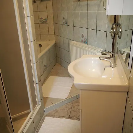 Bory Apartman, Zart Udvari Parkolas, Met Arena 2,5 Km