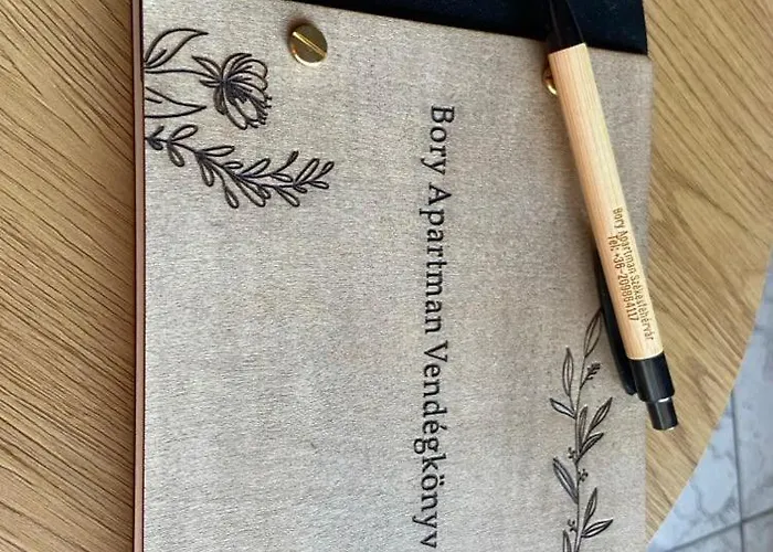 Lägenhet Bory Apartman, Zart Udvari Parkolas, Met Arena 2,5 Km Székesfehérvár